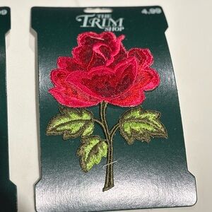 Trim Shop Appliqués rose floral